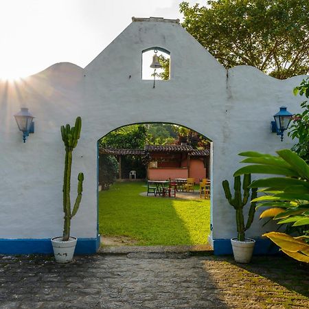 Velinn Pousada Bromelias Ilhabela Buitenkant foto