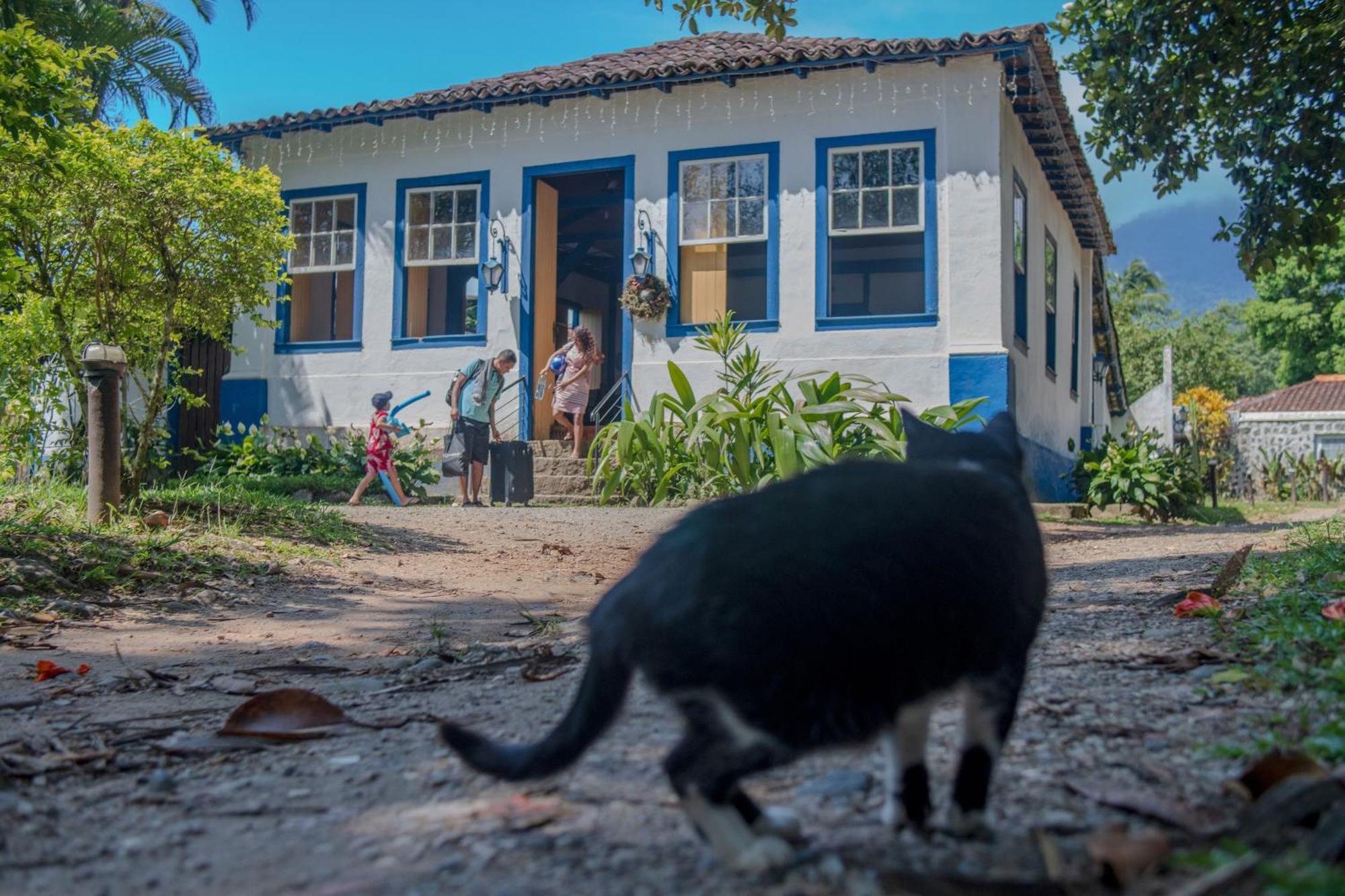Velinn Pousada Bromelias Ilhabela Buitenkant foto