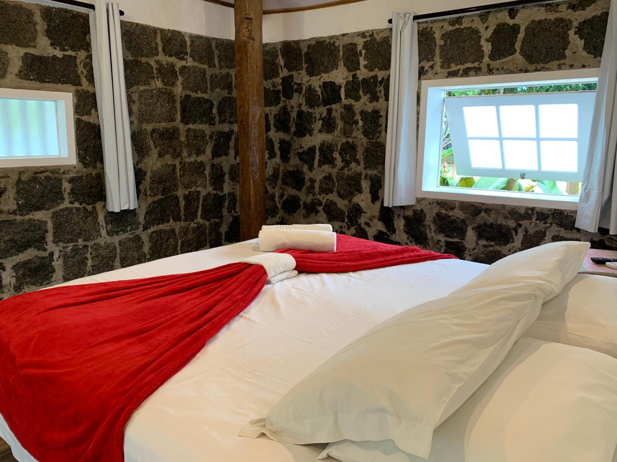 Velinn Pousada Bromelias Ilhabela Kamer foto
